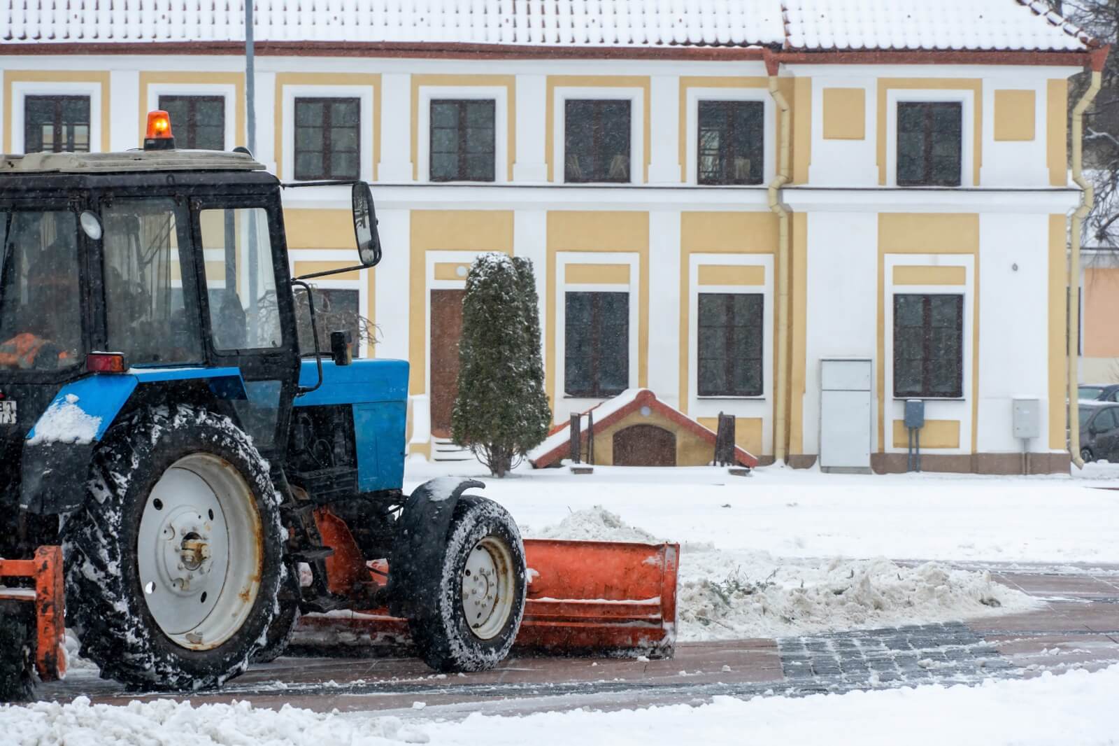profesjonalne usługi odśnieżanie placów